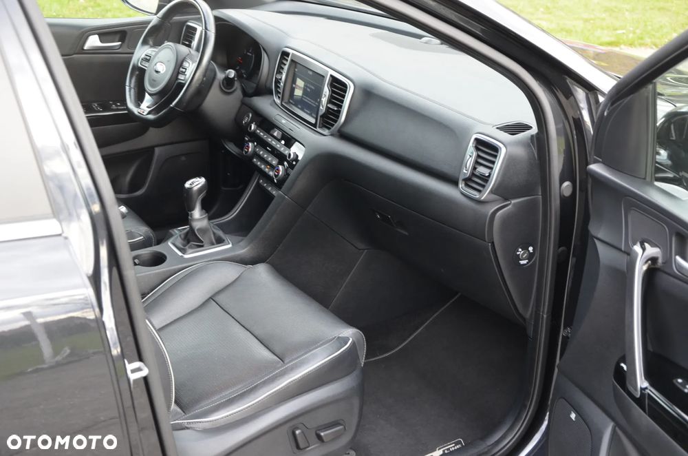 Kia Sportage 2,0 CRDI AWD GT Line - 25