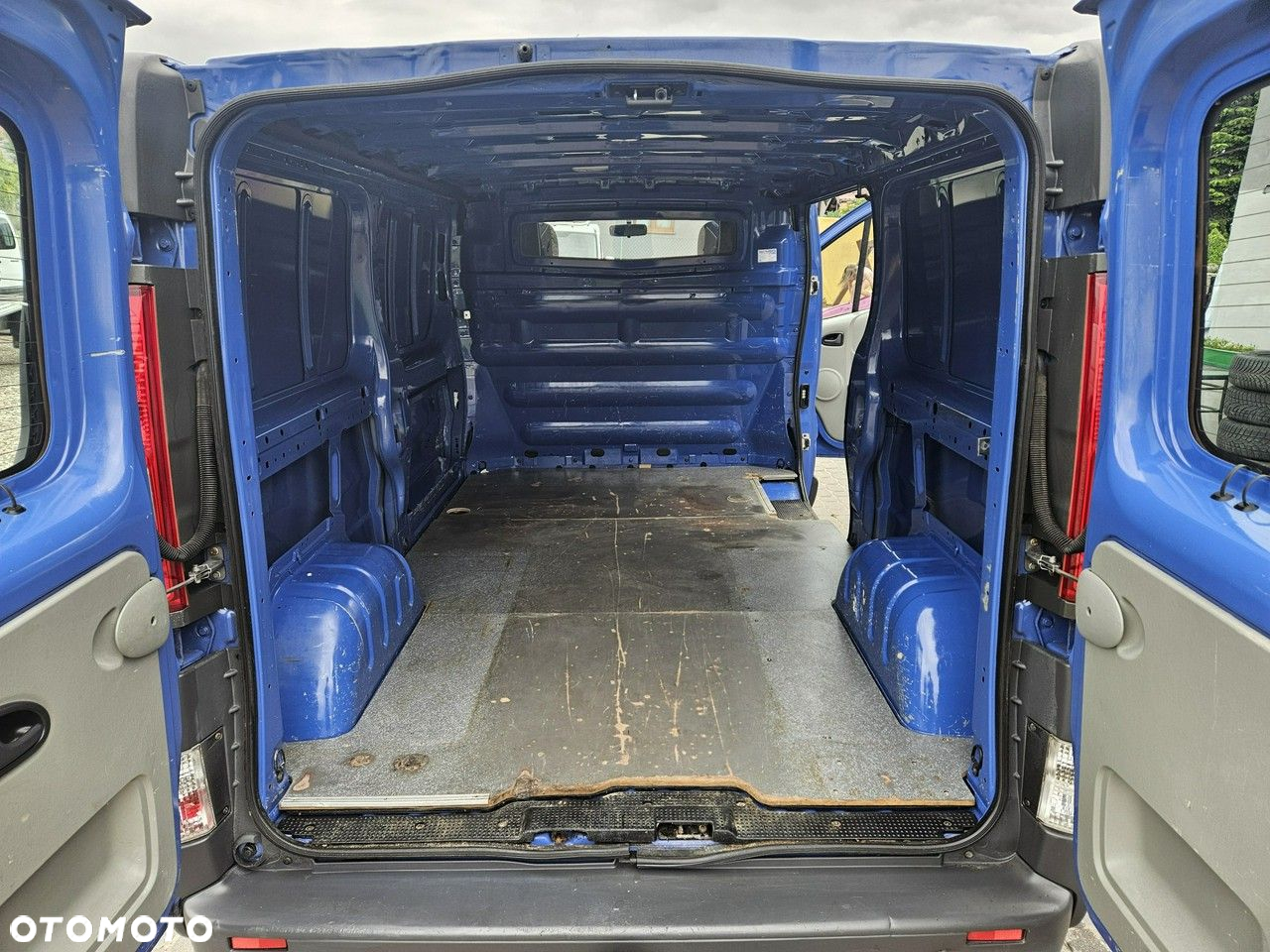 Renault Trafic - 11