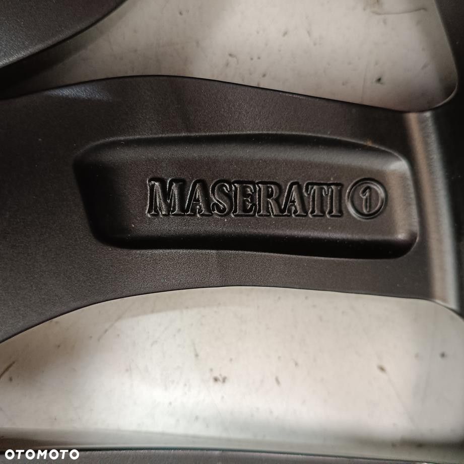 Alufelga 5x114,3 20 Maserati Levante 670112463 (F8400A) - 5