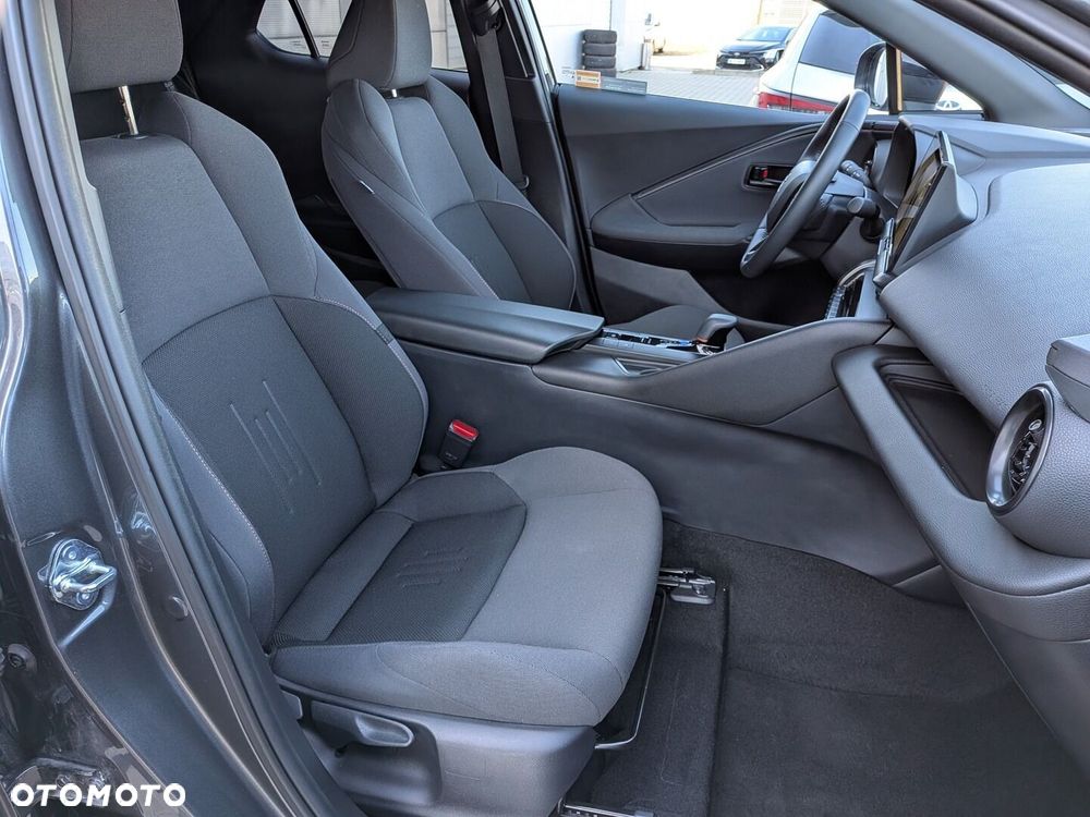 Toyota C-HR 2.0 Hybrid Dynamic Force Style - 28