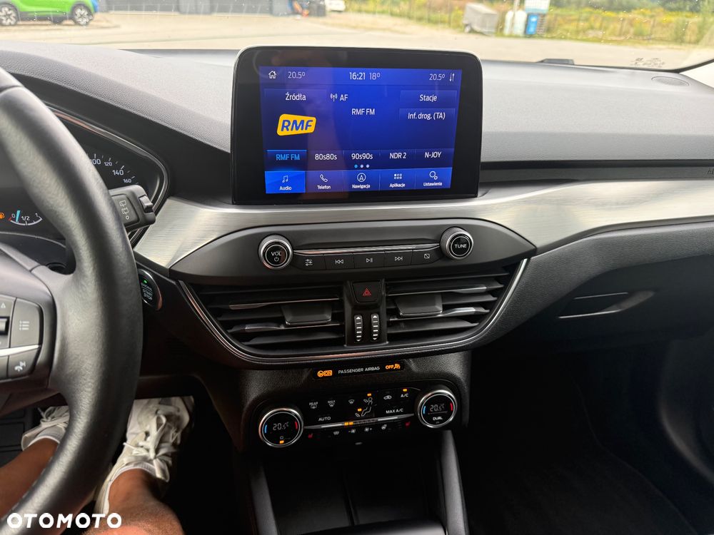 Ford Focus 1.5 EcoBlue STart-Stopp-System TITANIUM X - 25
