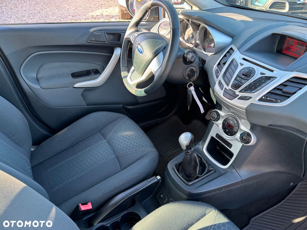 Ford Fiesta - 4