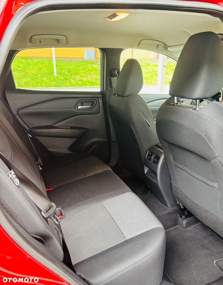 Nissan Qashqai 1.3 DIG-T MHEV Acenta Xtronic - 10