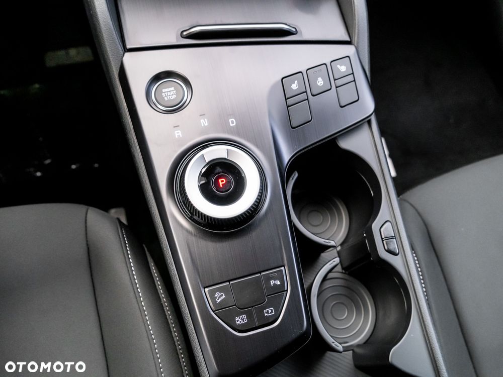 Kia Sportage 1.6 T-GDI HEV M 2WD - 25