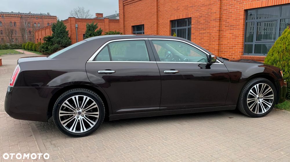 Lancia Thema 3.6 V6 VVT 24V Automatik Executive - 35