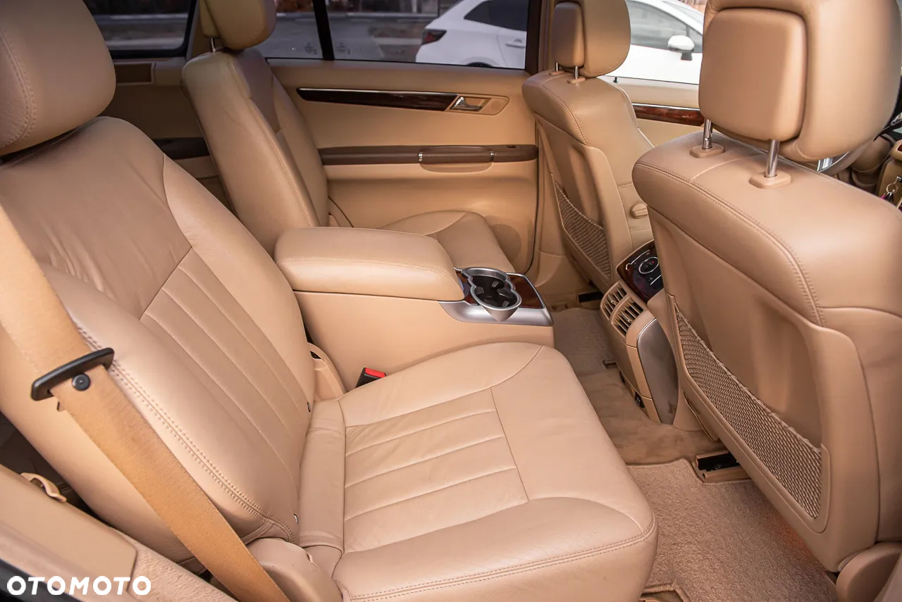 Mercedes-Benz Klasa R 350 4Matic 7G-TRONIC Grand Edition - 30