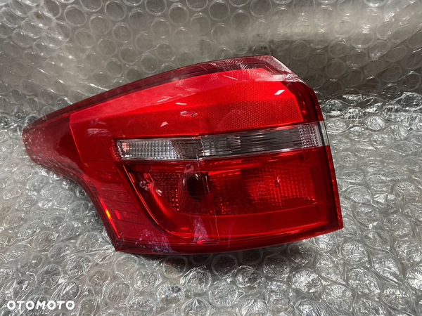 LAMPA TYŁ LH FORD FOCUS MK3 LIFT KOMBI F1EB-13405E