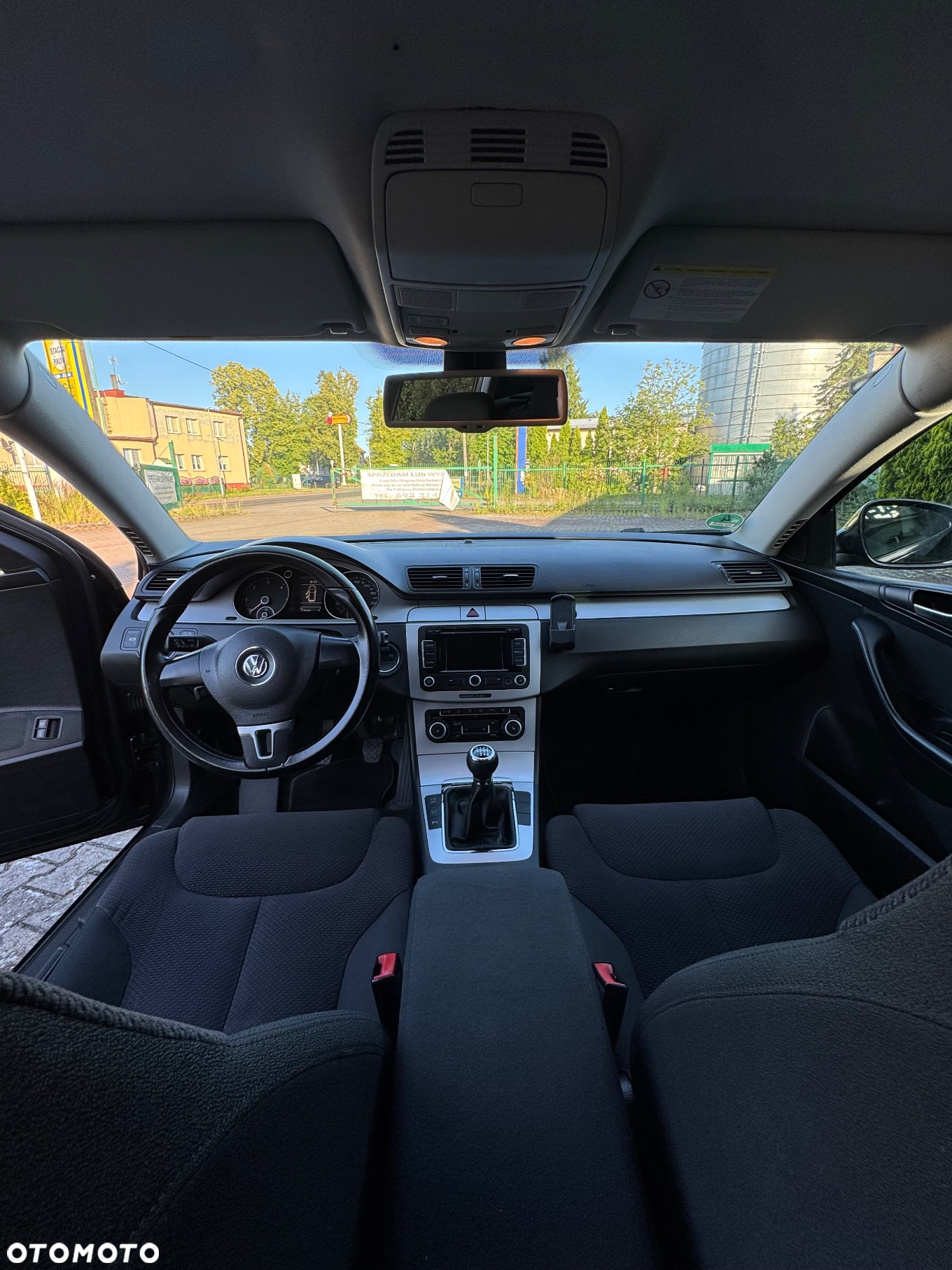 Volkswagen Passat 2.0 TDI Comfortline - 10