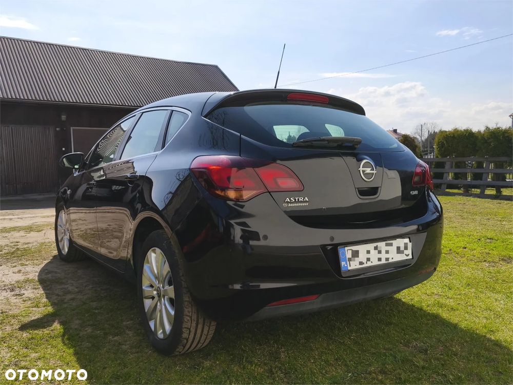 Opel Astra 1.7 CDTI DPF Color Edition - 4