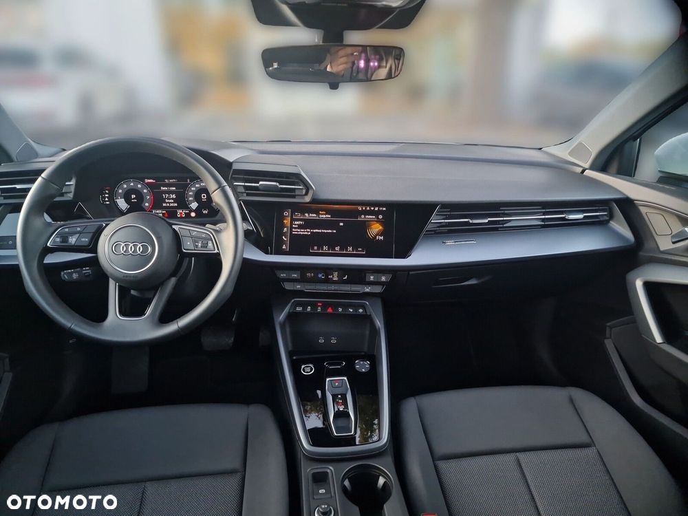 Audi A3 Sportback 30 TFSI mHEV S tronic - 18