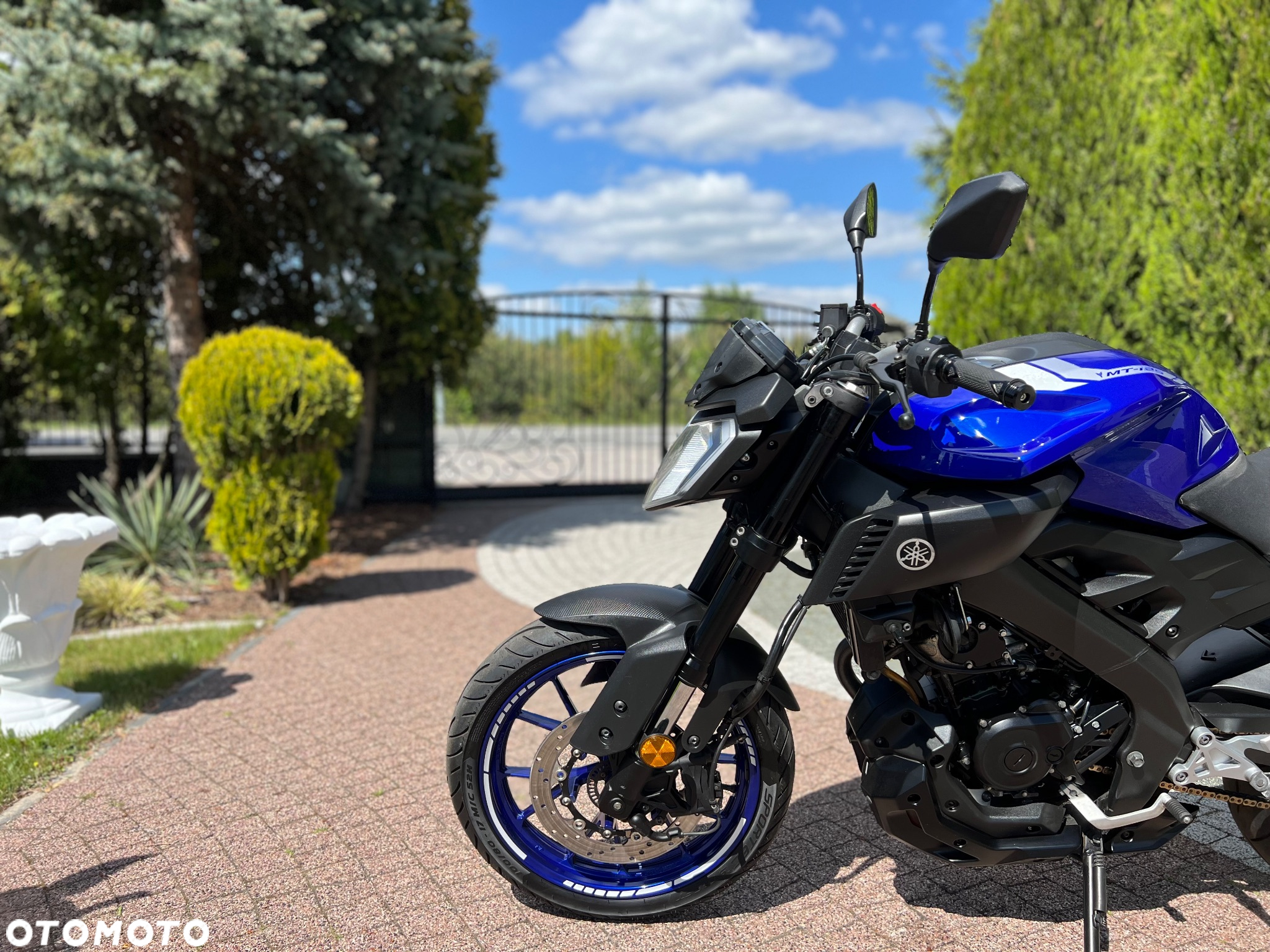 Yamaha MT - 26