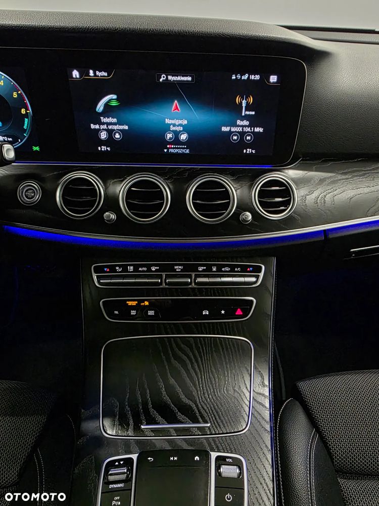 Mercedes-Benz Klasa E 300 de 4-Matic Exclusive - 11