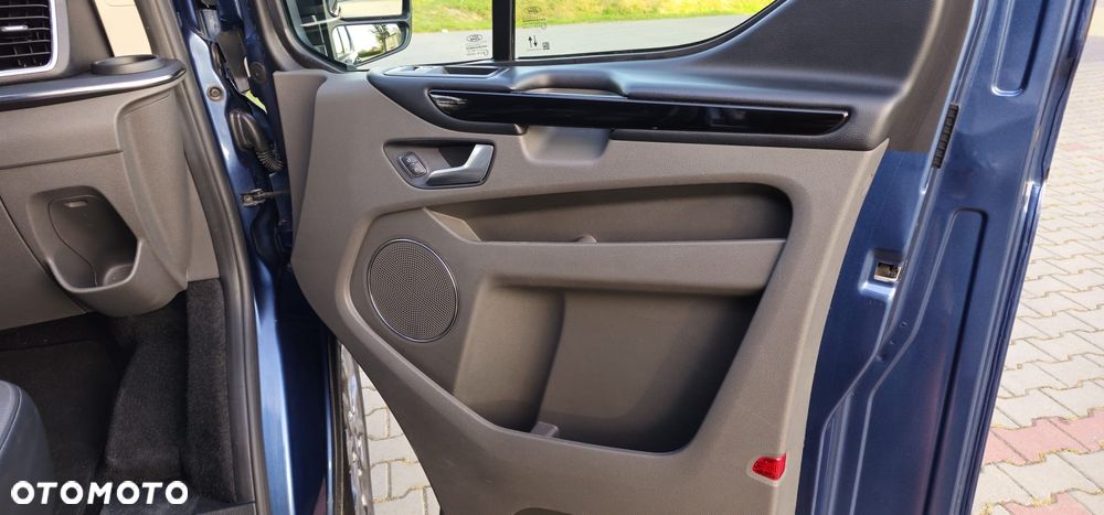 Ford Tourneo Custom 2.0 TDCi L2 Titanium SelectShift - 11