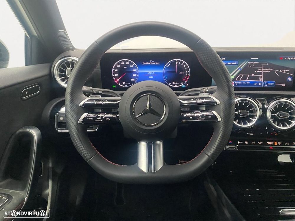 Mercedes-Benz A 250 e - 9