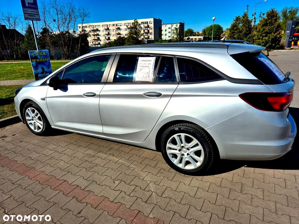 Opel Astra 1.6 CDTI Enjoy - 20