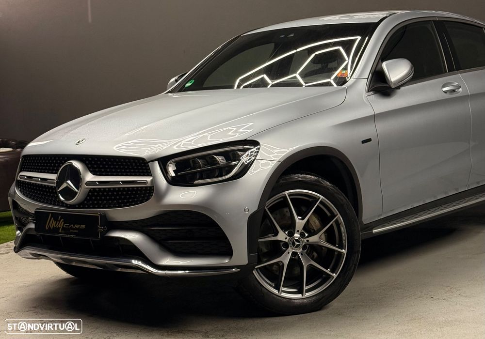 Mercedes-Benz GLC 300 de Coupe 4Matic 9G-TRONIC AMG Line - 9