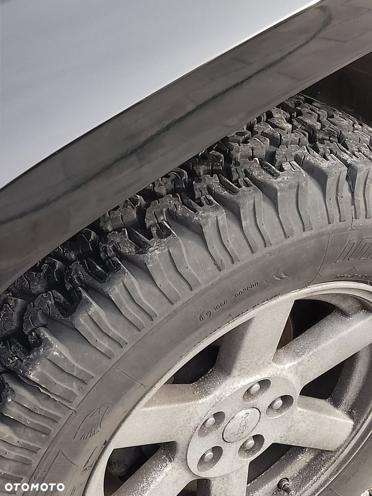 Jeep Cherokee - 3