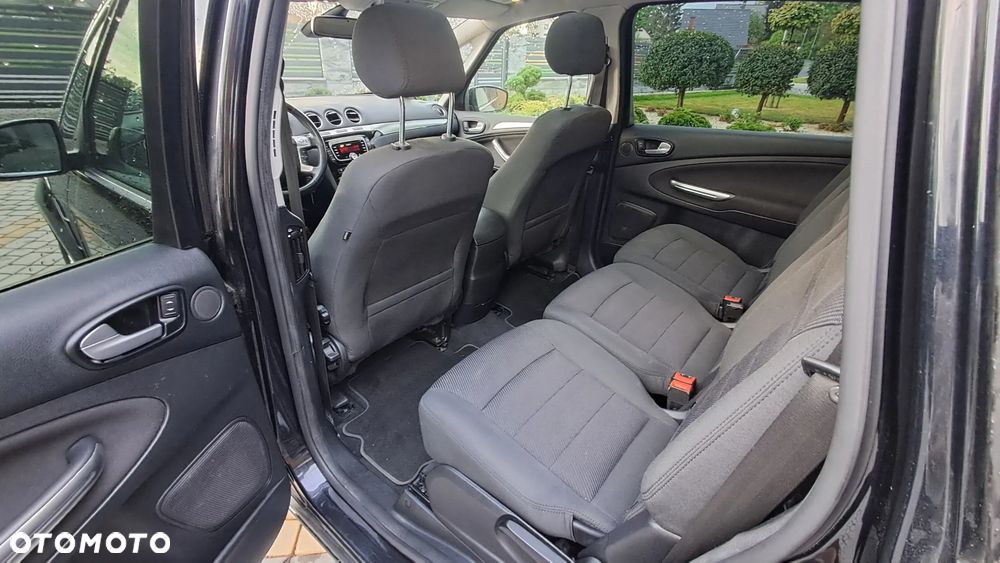 Ford S-Max - 6
