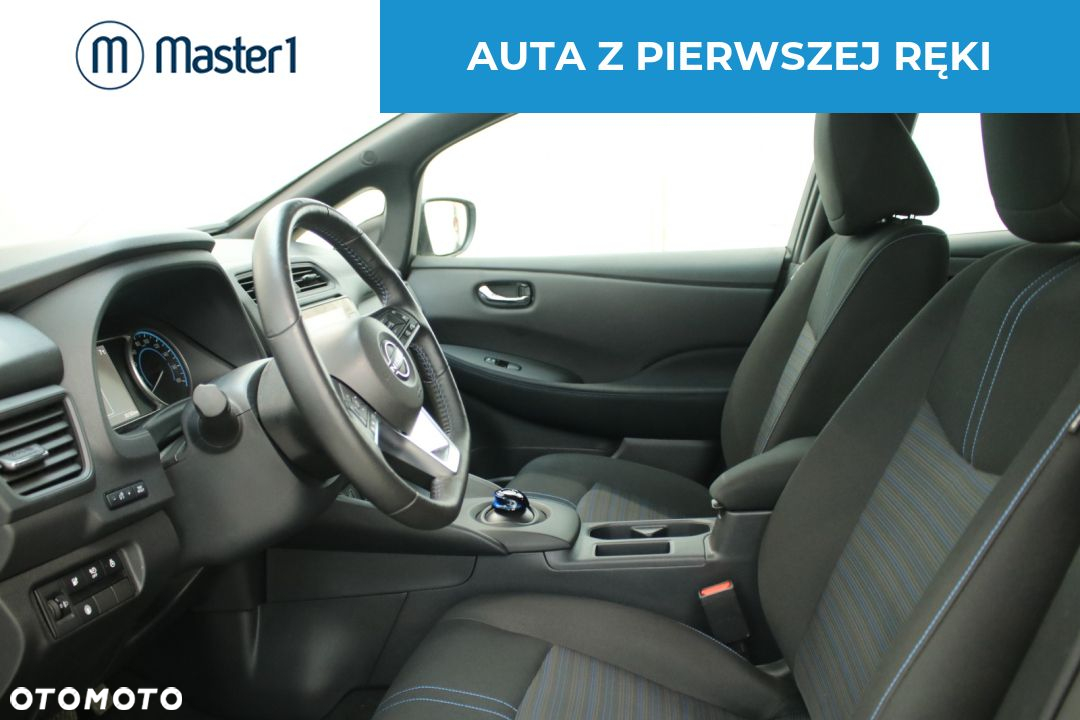 Nissan Leaf - 7