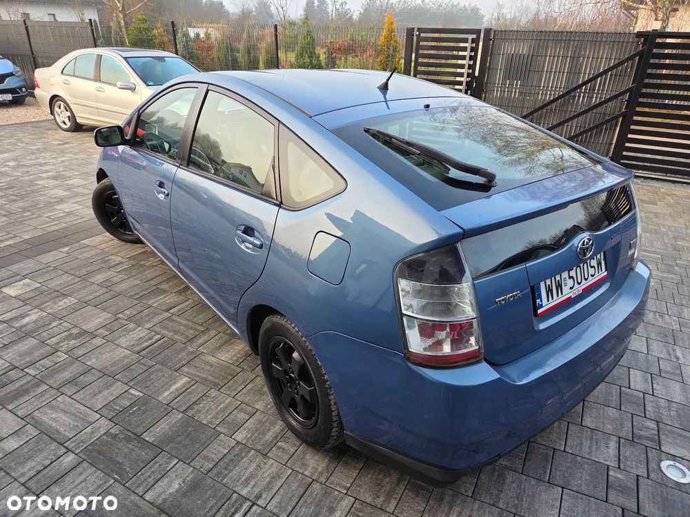 Toyota Prius 1.5 VVT-i Prestige - 7