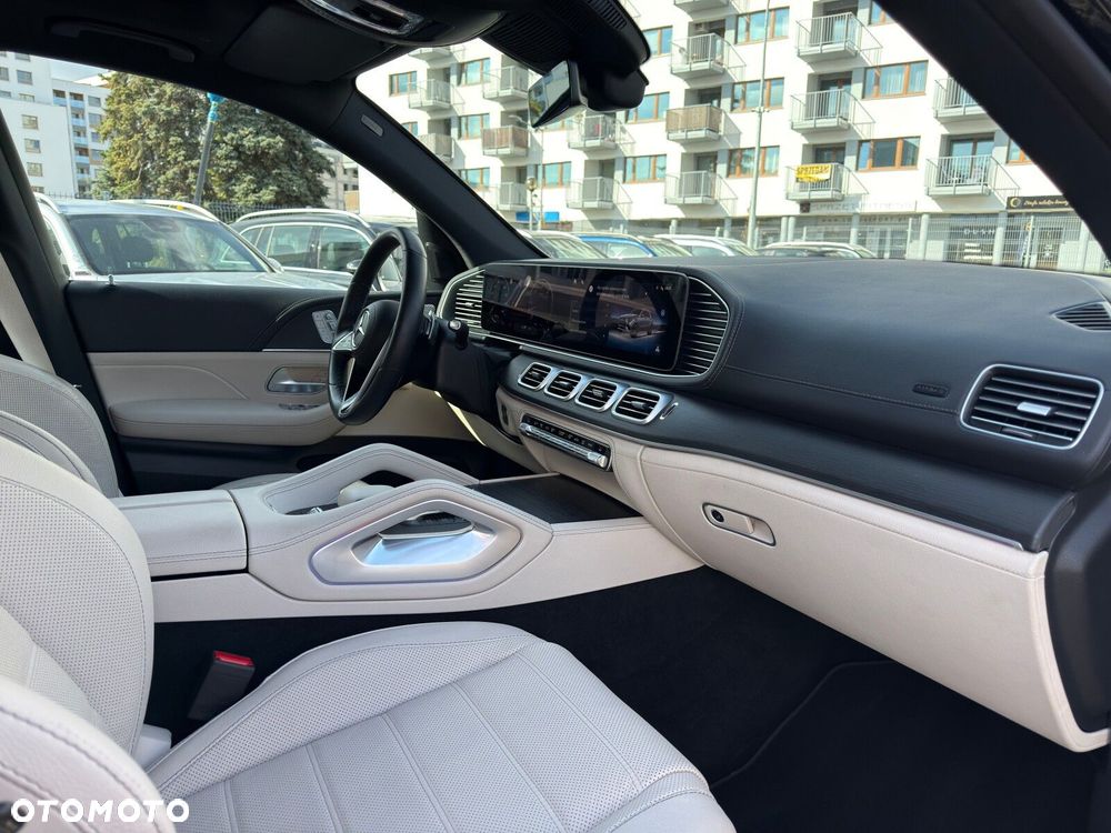 Mercedes-Benz GLE - 30