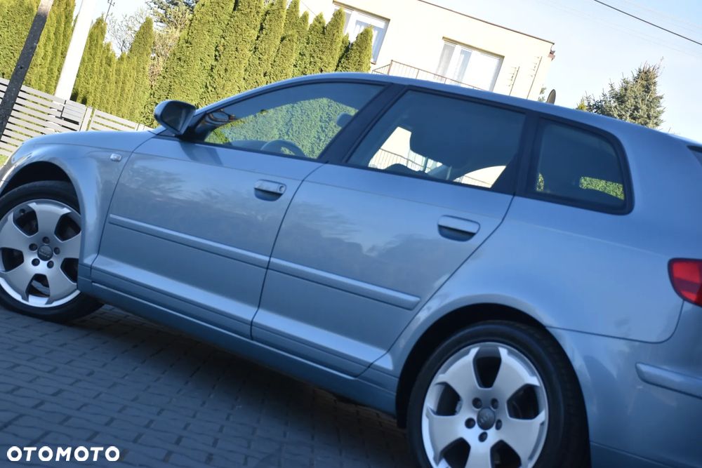 Audi A3 Sportback 2.0 TDI Ambiente - 38