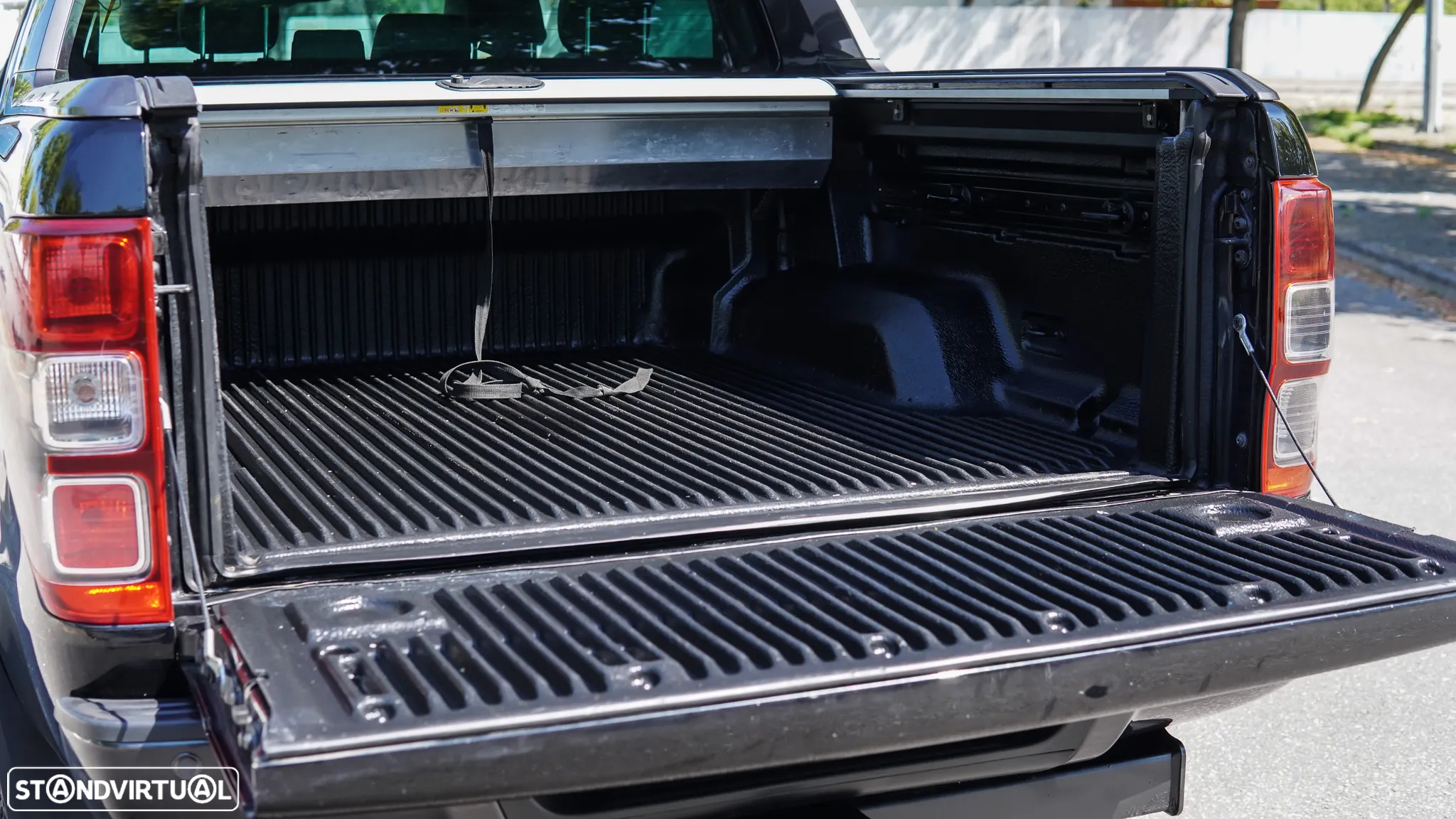 Ford Ranger 2,0 l EcoBlue Wildtrak - 16