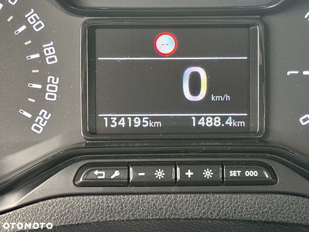 Toyota Proace City Verso 1.5 D-4D Business - 25