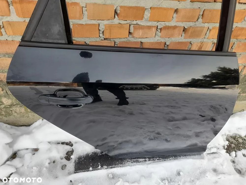 Drzwi prawe tył tylne Seat Ibiza IV 6j ST kombi kod LY9T bez lakierowania - 5