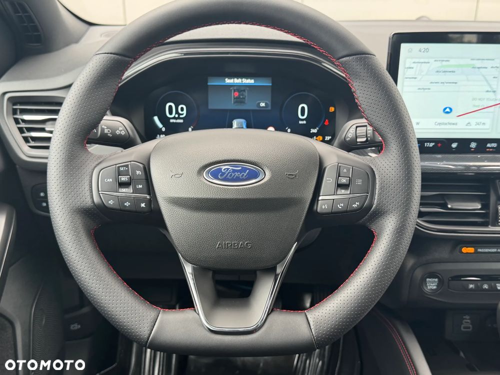 Ford Focus 1.0 EcoBoost mHEV ST-Line X - 23