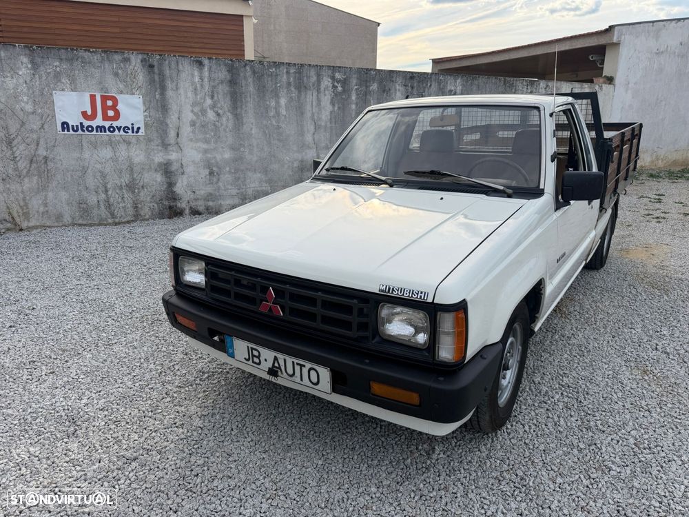 Mitsubishi L200 2.5 D - 2
