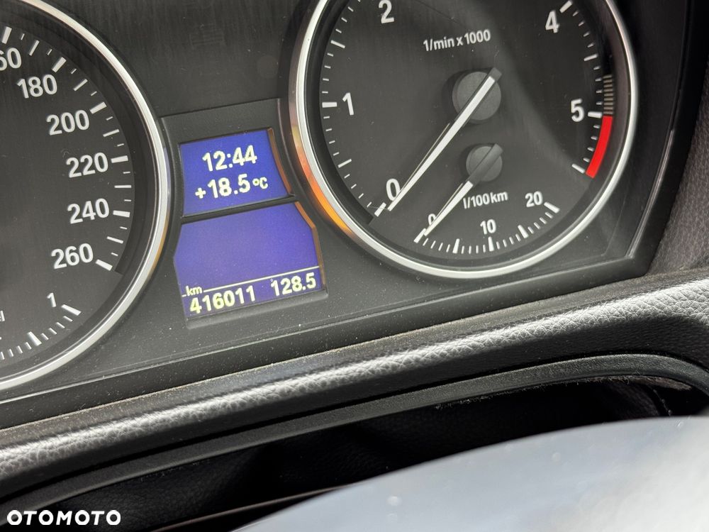 BMW Seria 3 - 16