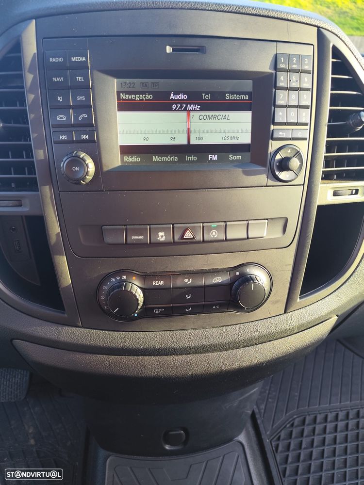 Mercedes-Benz Vito Tourer Longa Aut. SELECT - 14