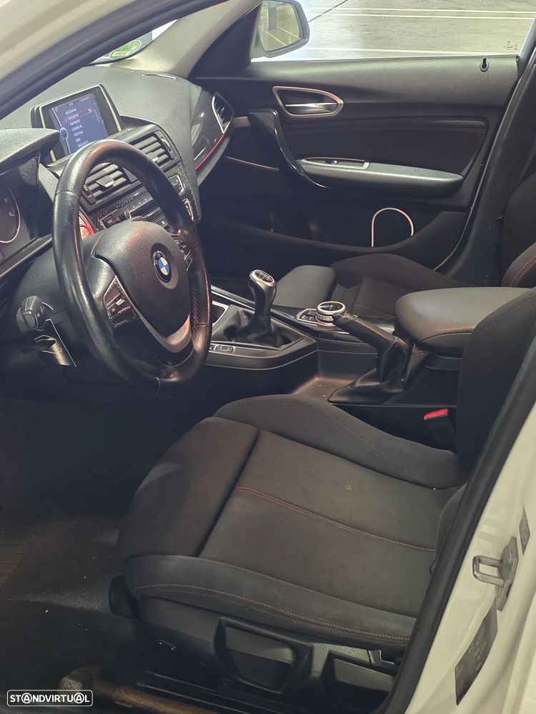 BMW 120 d Sport Line - 11