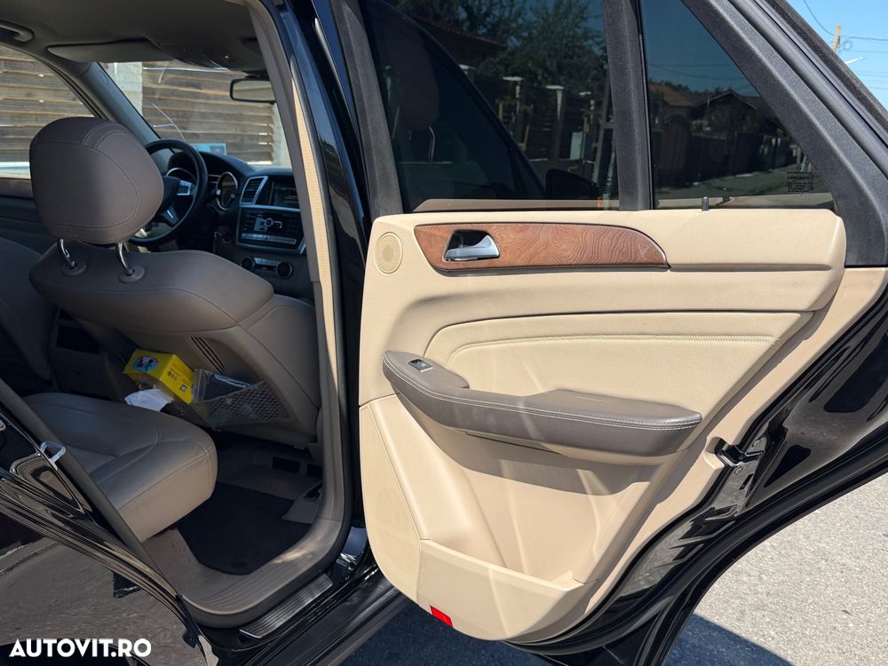 Mercedes-Benz ML - 14
