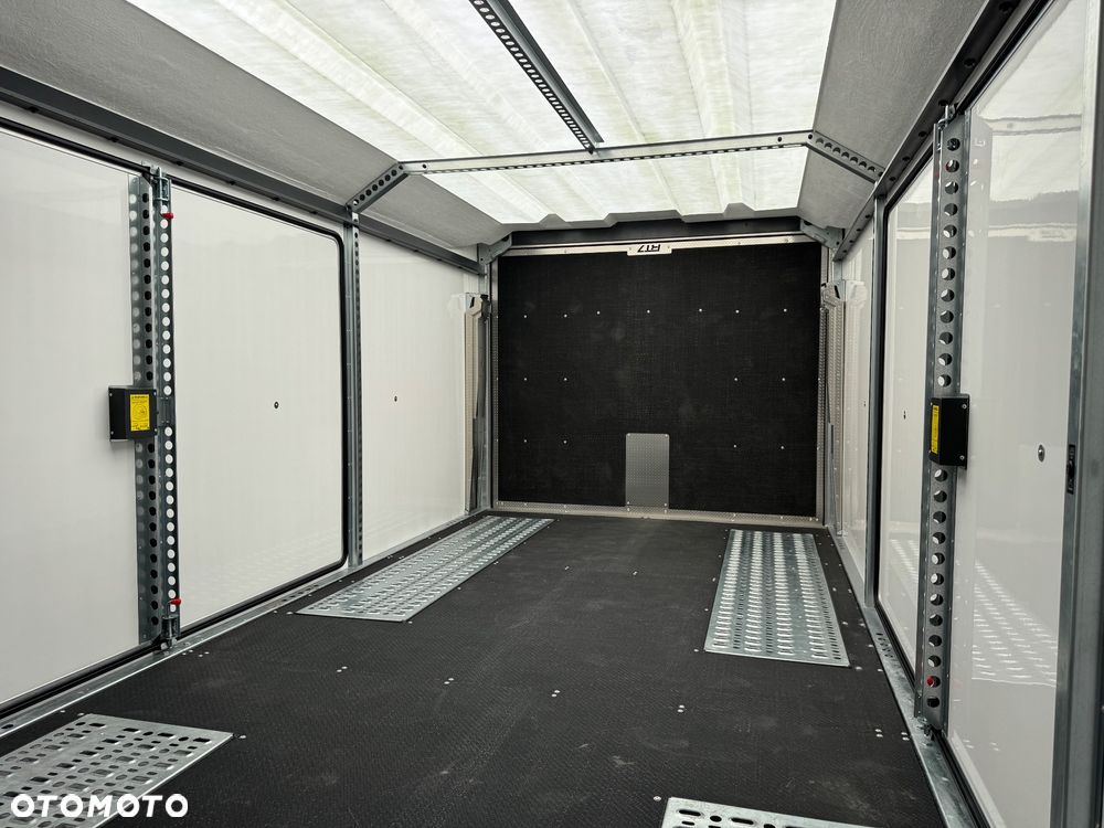 Brian James Trailers Race Transporter 7 - 22