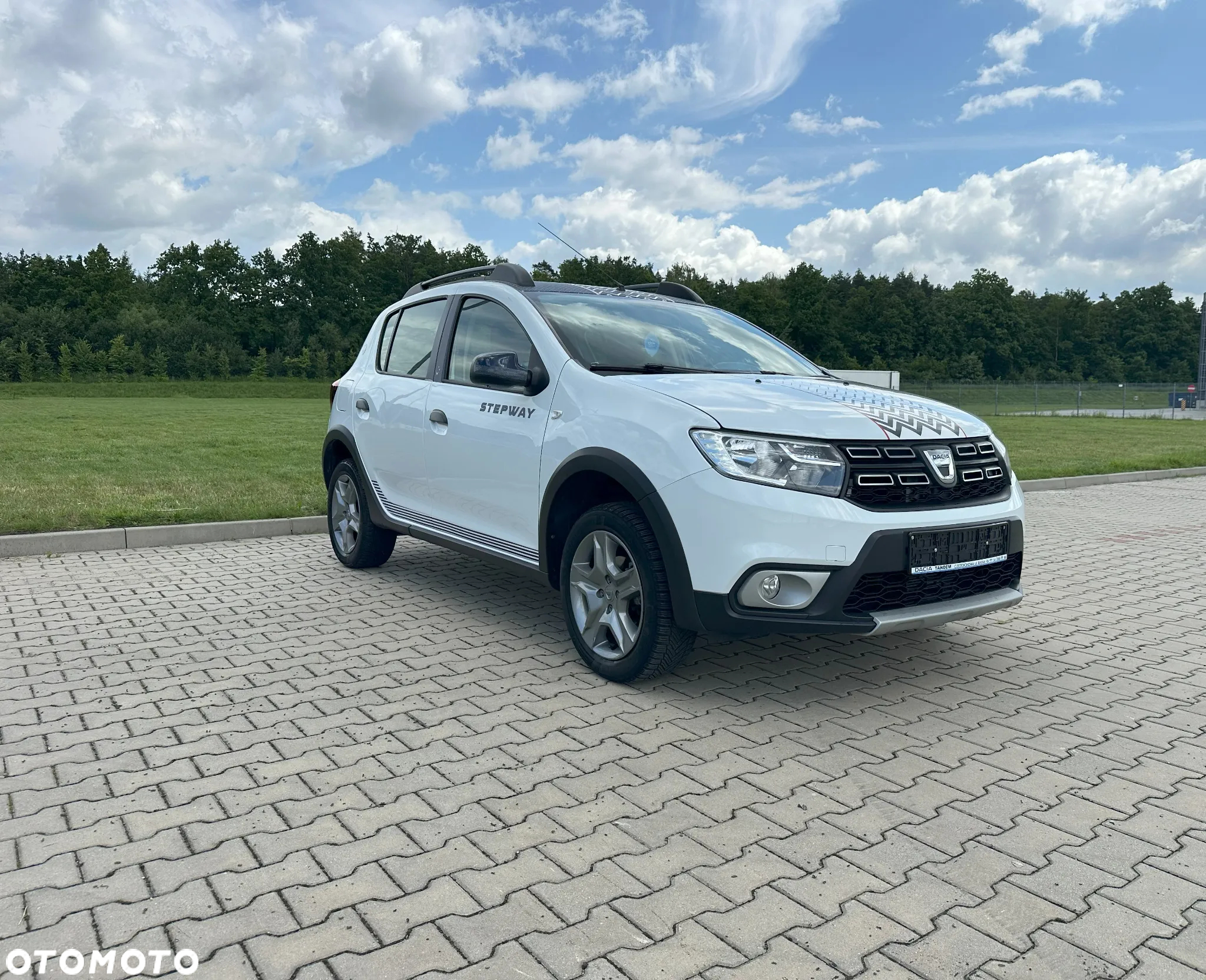 Dacia Sandero Stepway TCe 90 S&S Celebration - 5