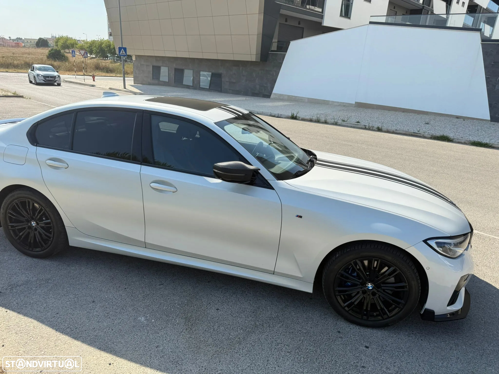 BMW 330 e Pack M Auto - 30