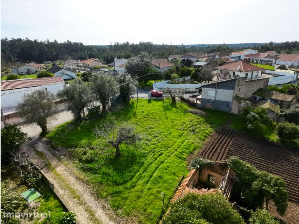 Terreno para construção - Grande imagem: 2/15