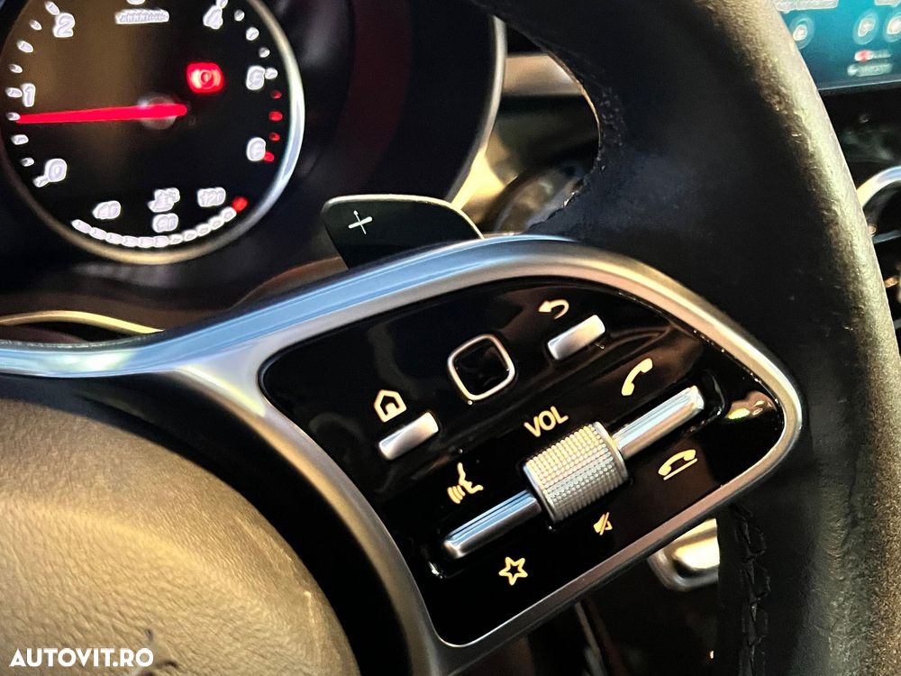 Mercedes-Benz GLC 300 d 4MATIC 9G-TRONIC Exclusive - 9