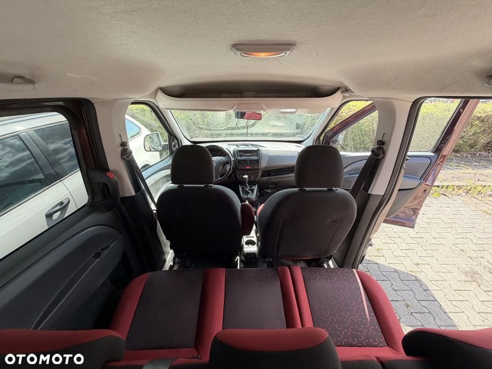 Fiat Doblo Dynamic - 16