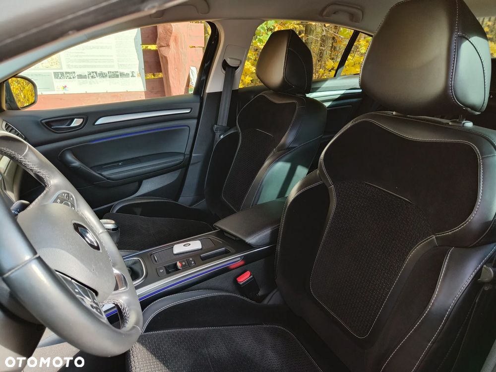 Renault Megane 1.3 TCe FAP Intens - 24