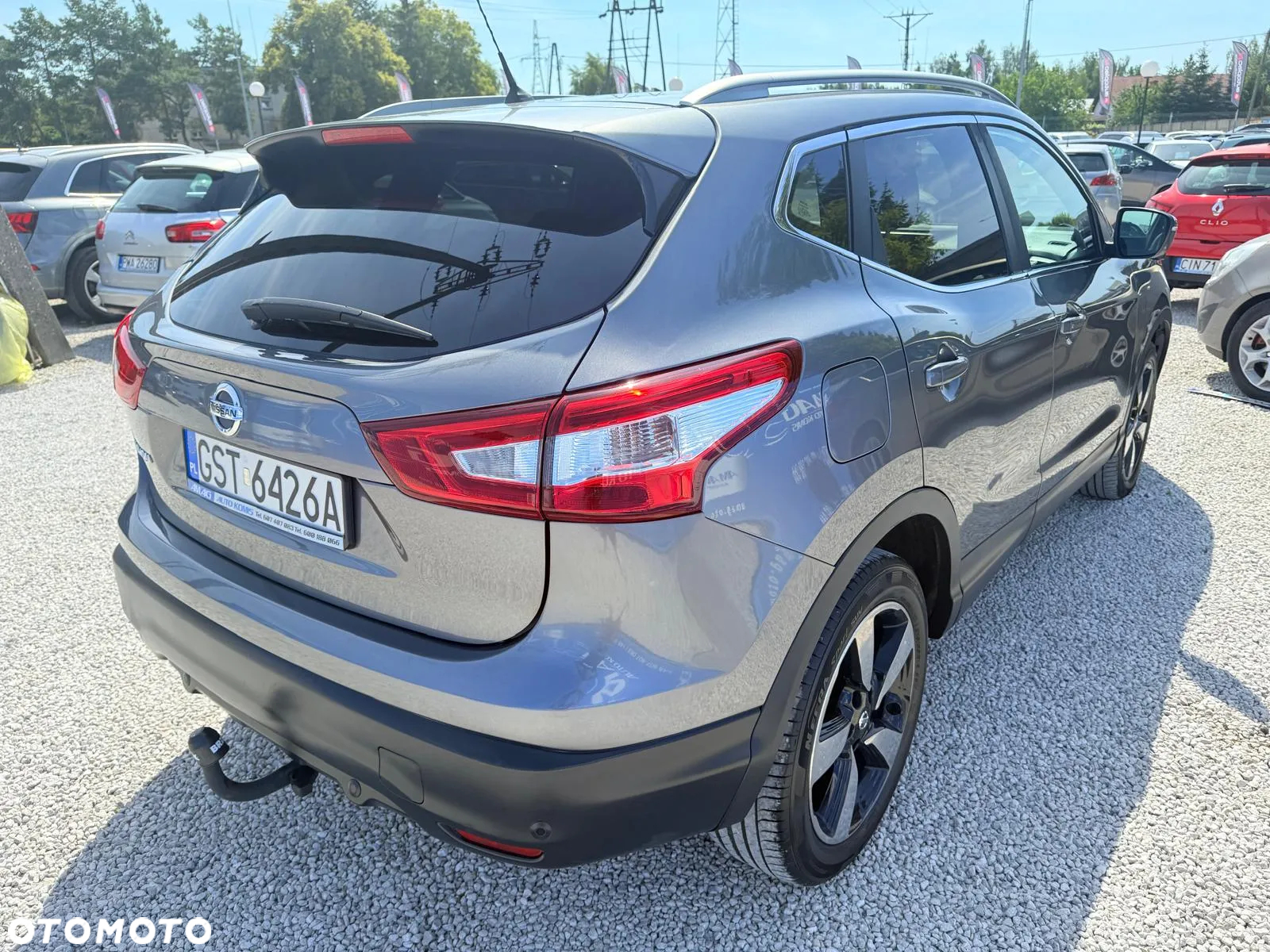 Nissan Qashqai 1.6 dCi Xtronic TEKNA - 6