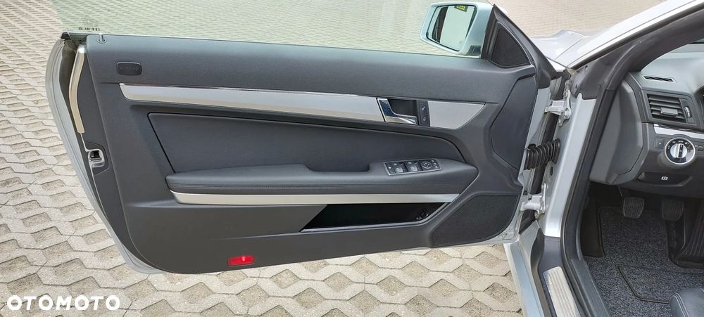 Mercedes-Benz Klasa E - 29