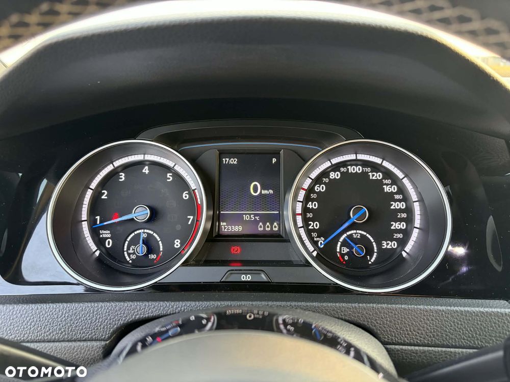 Volkswagen Golf 2.0 TSI BMT 4Mot R DSG - 17