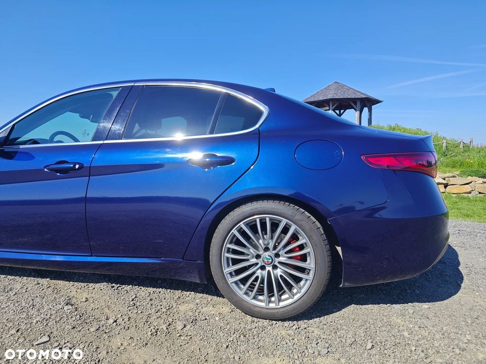 Alfa Romeo Giulia - 11