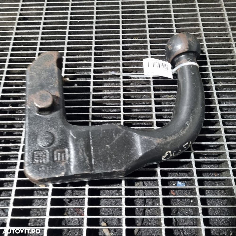 Carlig remorcare Mitsubishi Outlander Facelift 2009 - 2012 SUV 5 Usi (720) - 2