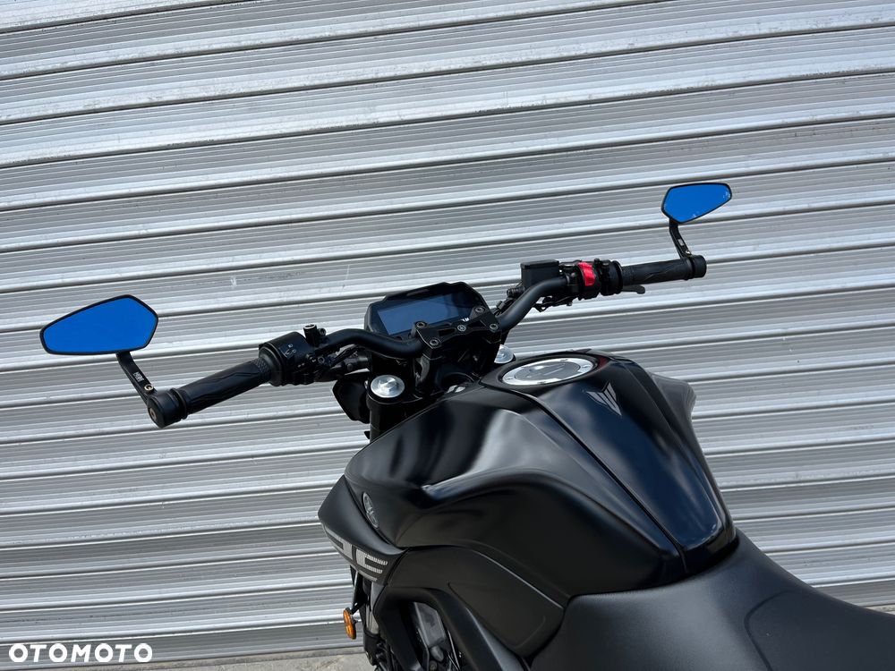Yamaha MT - 16