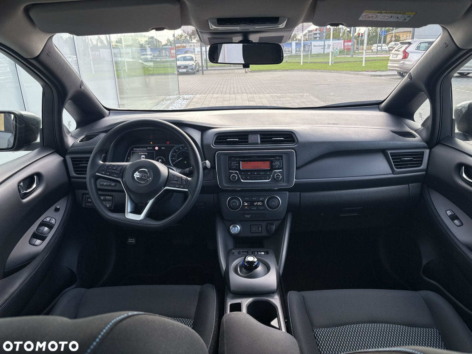 Nissan Leaf - 16