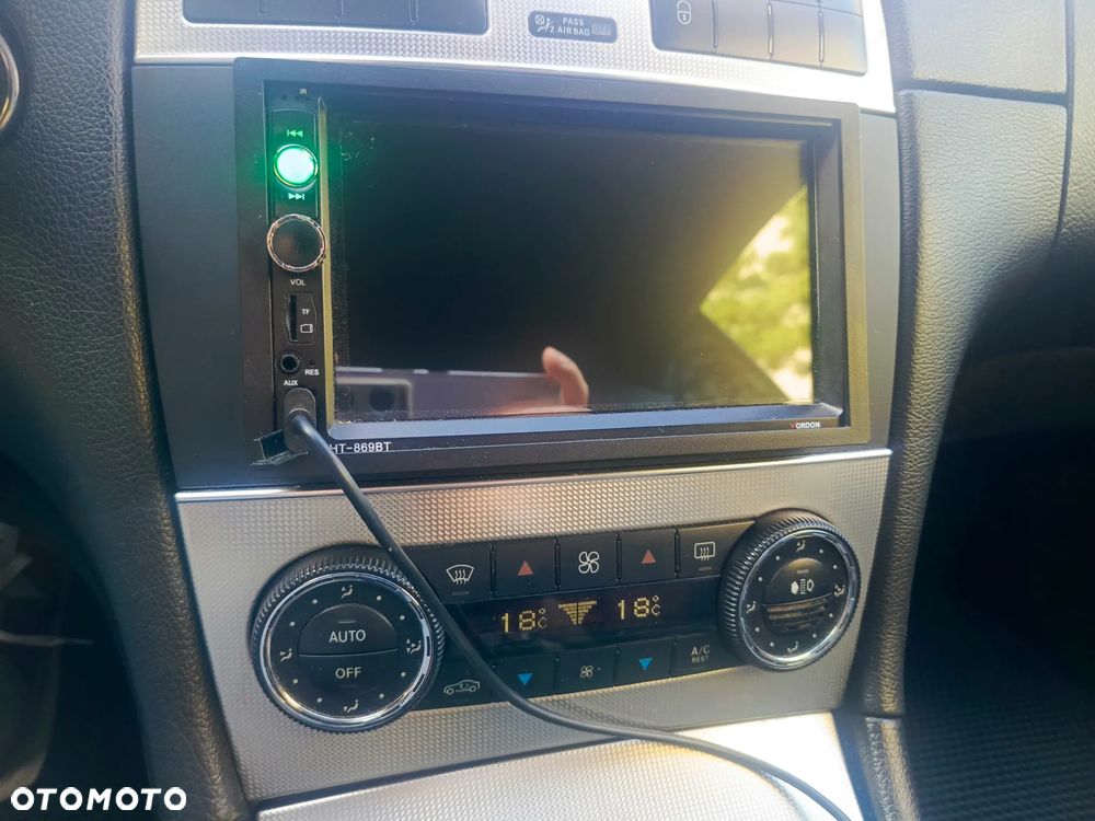 Mercedes-Benz CLK 220 CDI Avantgarde - 6